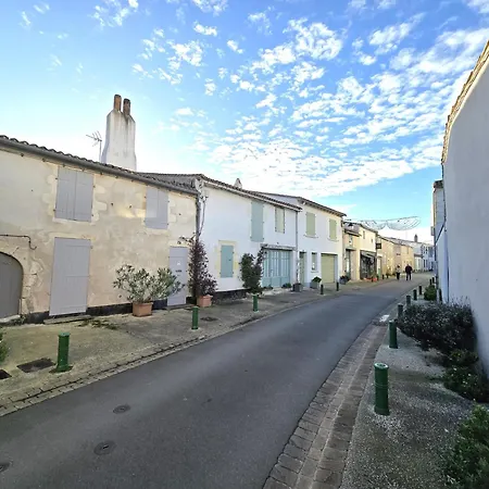 Sous Le Passage La Flotte