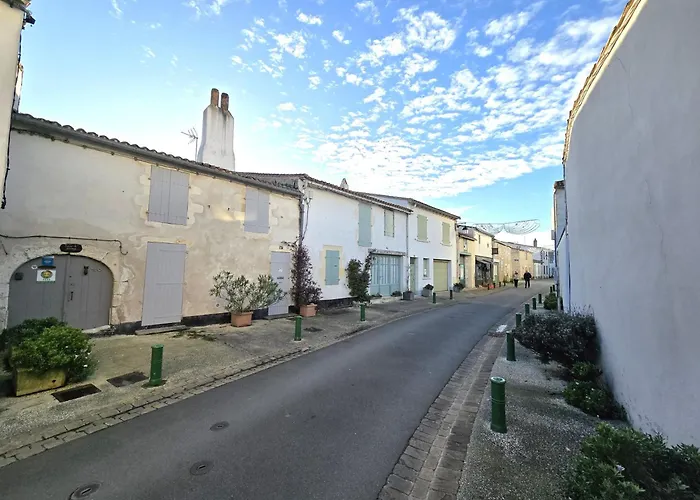 Sous Le Passage La Flotte